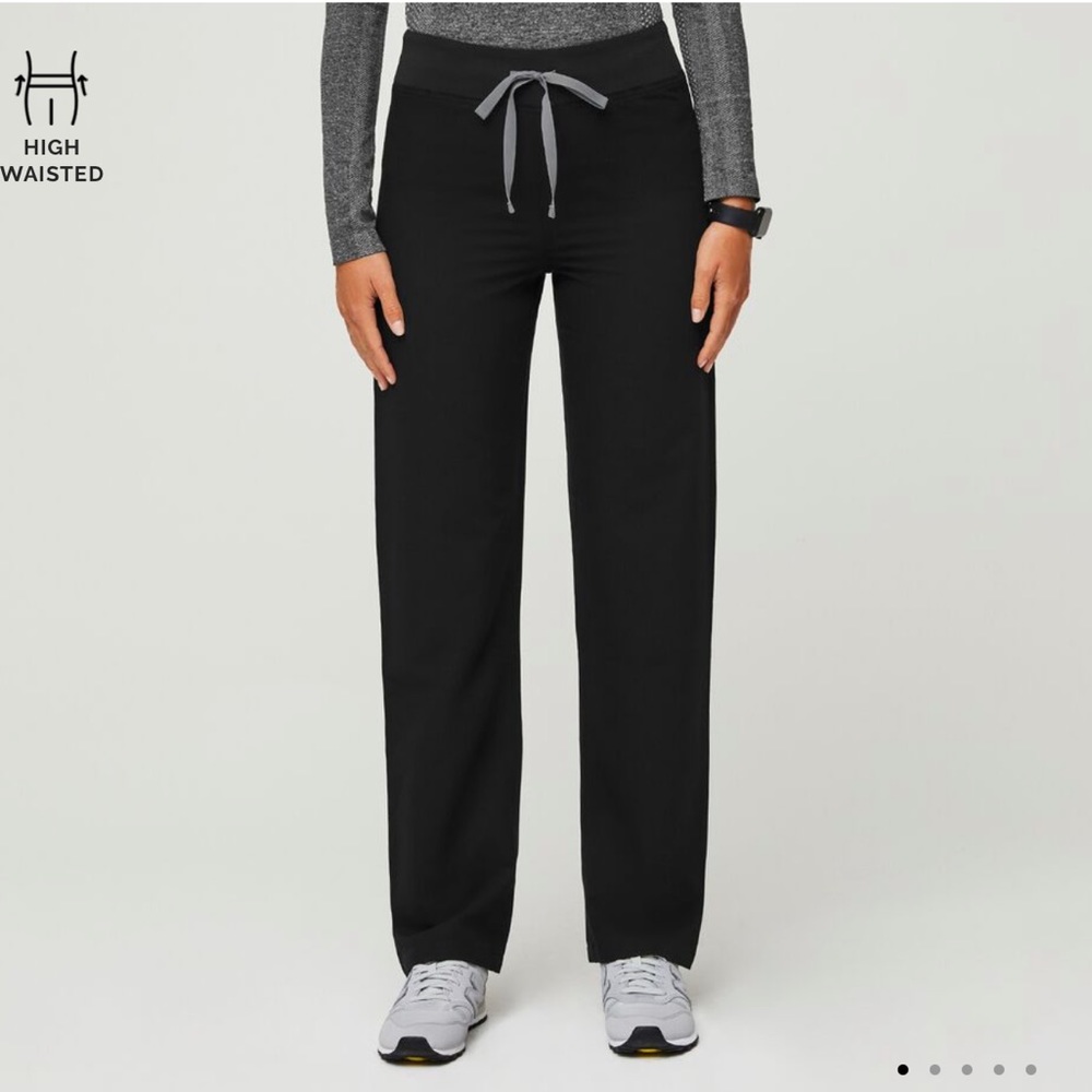 High Waisted Livingston™ Basic Scrub Pants - Size: Medium